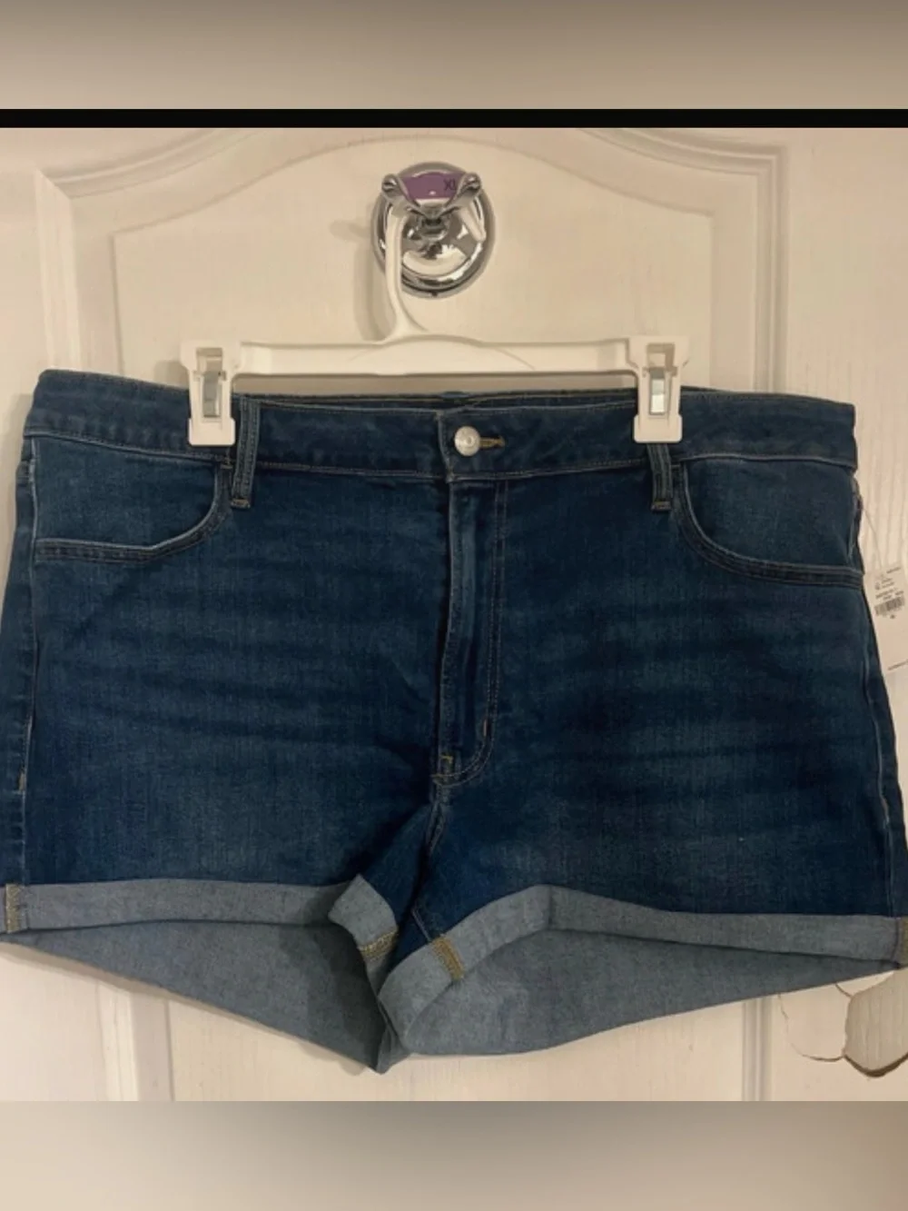 NWT Old Navy High-Waisted Wow Jean Shorts, size 22